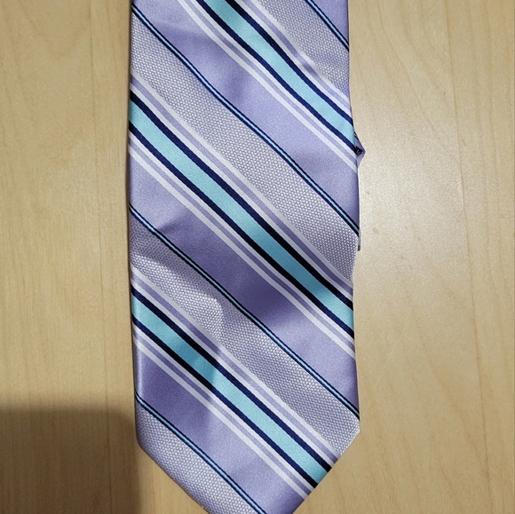 2 Men's neck ties - Picture 1 of 5